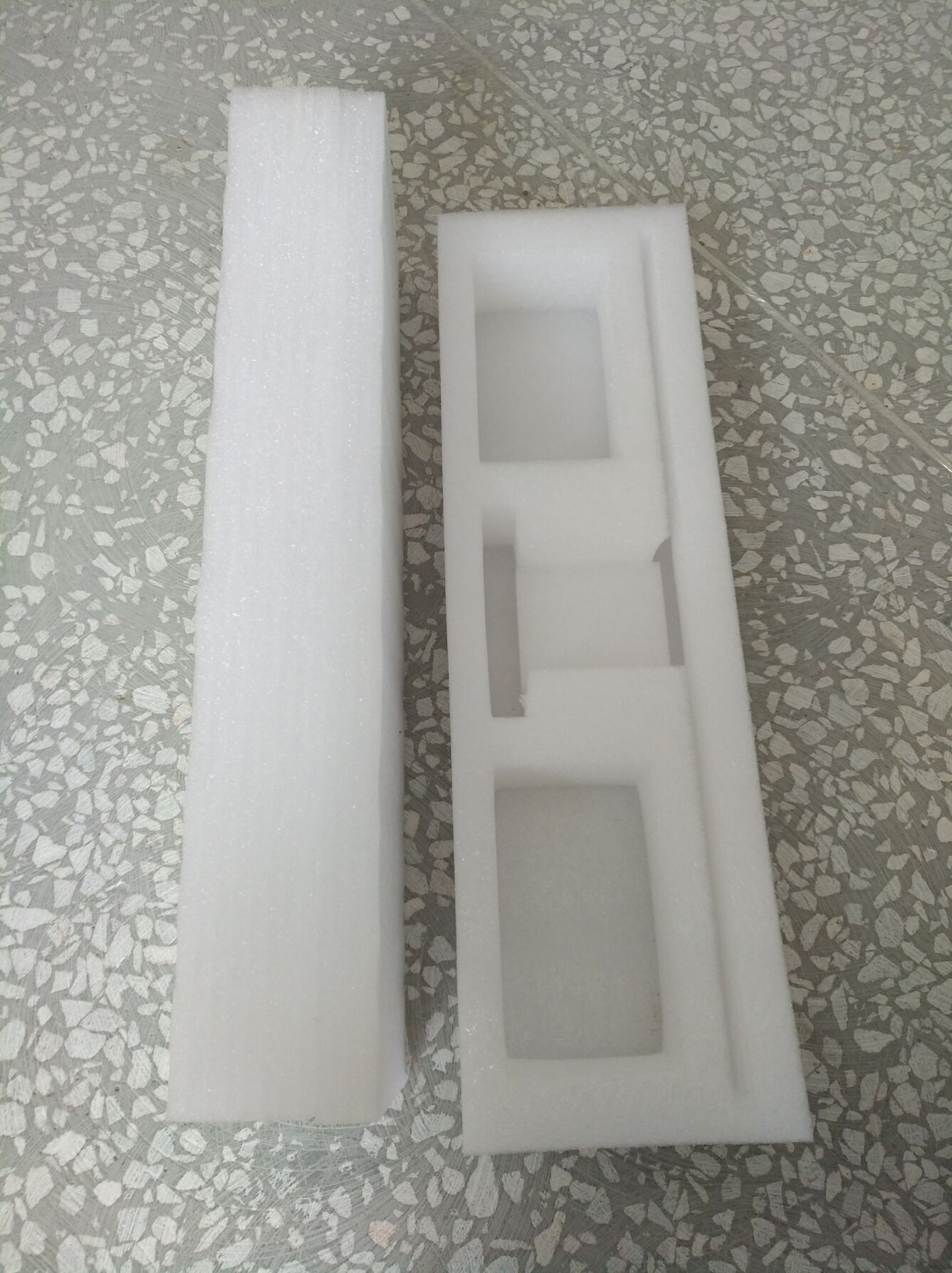 產品圖片均為實體拍攝,可來樣定制加工。因為產品的特殊性,有需要產品明細的規(guī)格,尺寸,密度,價格均可聯(lián)系我們。
